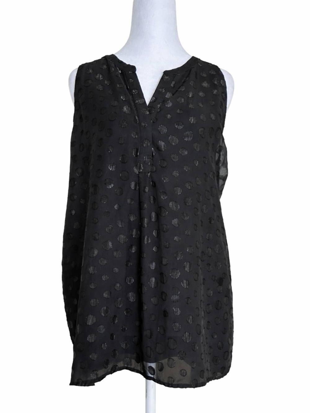 Adrienne Vittadini Black Polka Dot Sleeveless Popover Blouse Split V-Neck Size L